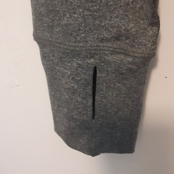 Danskin Now Semi-Fitted LS 1/4 Zip Thumb Holes Running Active Top Women’s M Gray - Picture 6 of 10